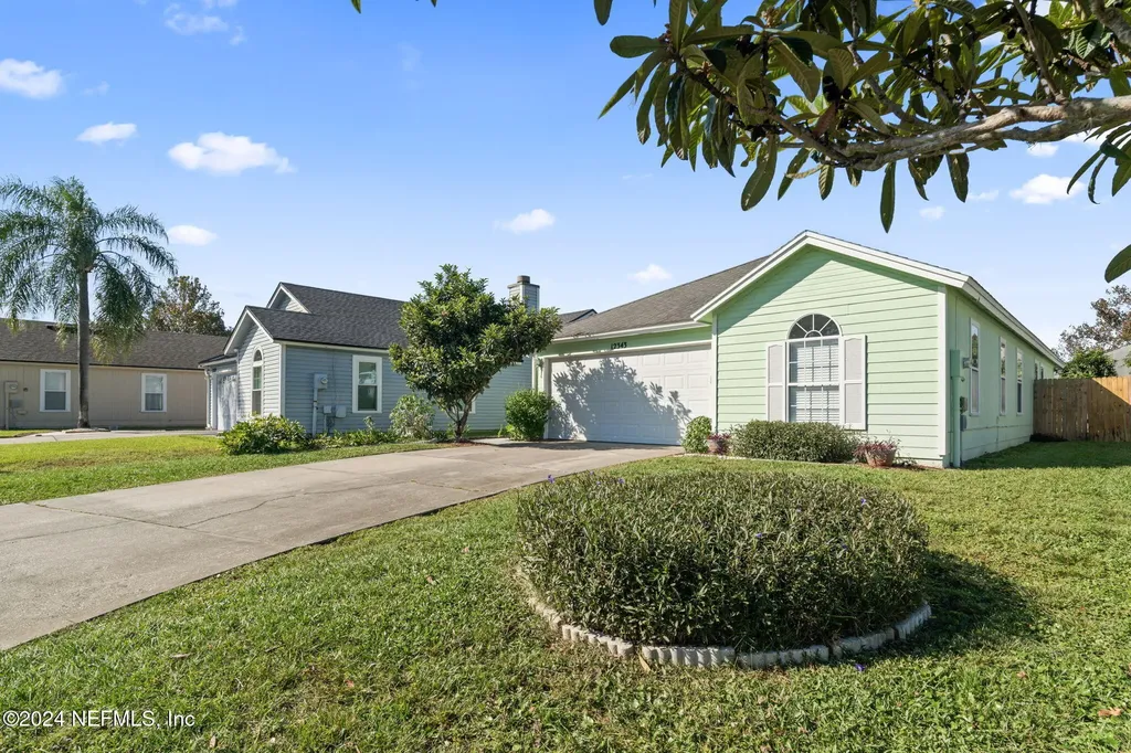 12343 Silent Brook Trail N Jacksonville FL 32225
