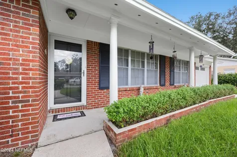 6147 Golden Grove Road W Jacksonville FL 32244