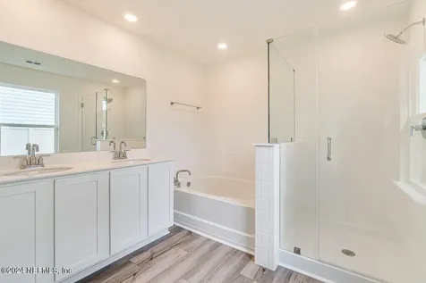 2884 Windsor Lakes Way Green Cove Springs FL 32043