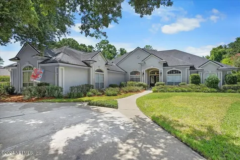 8482 Stables Road Jacksonville FL 32256