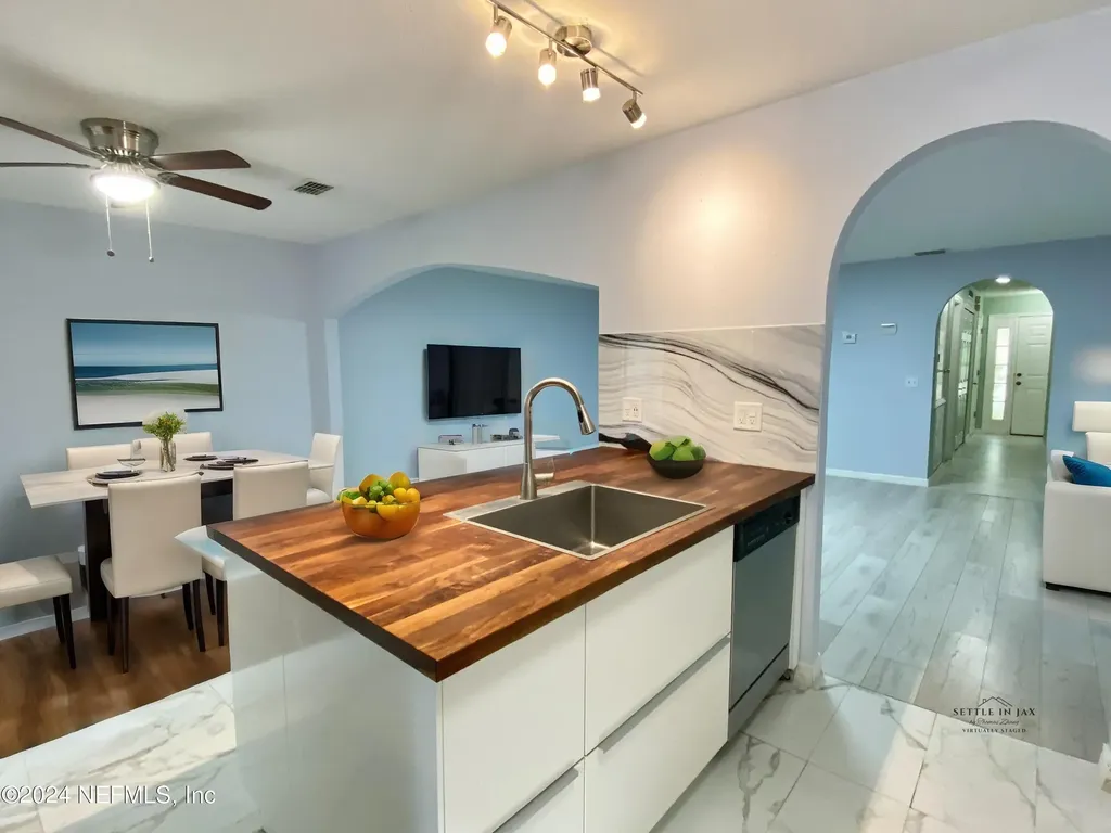 10487 Autumn Trace Road Jacksonville FL 32257