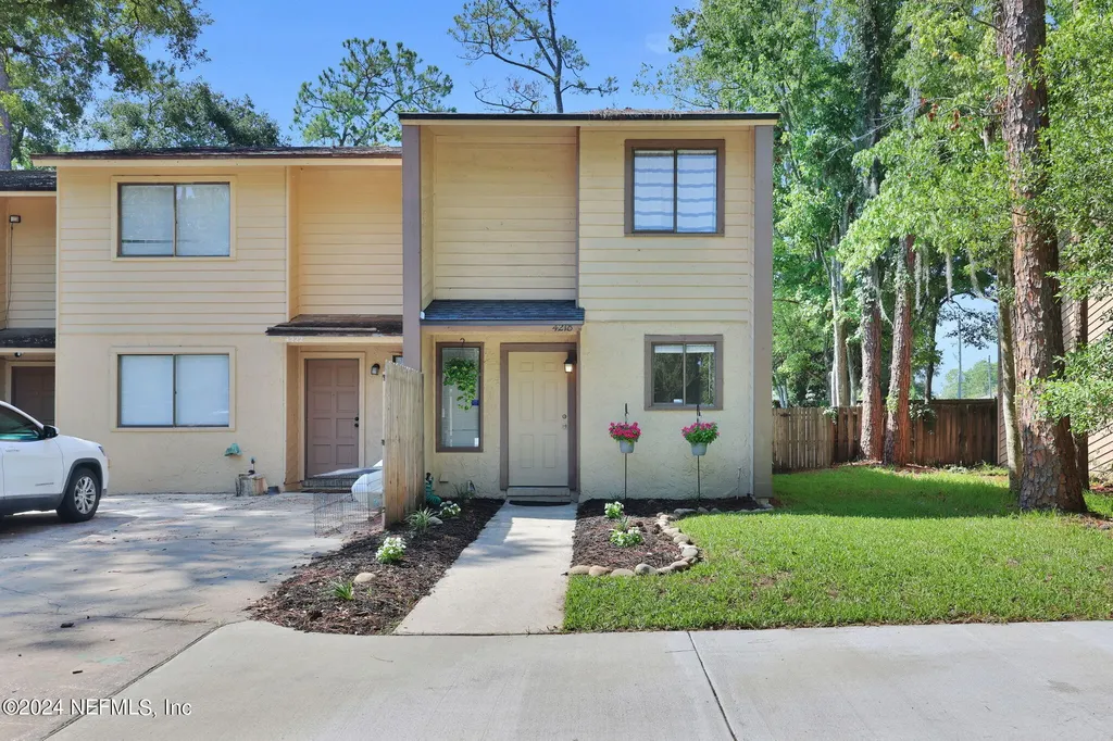 4218 Winderpark Court Jacksonville FL 32257