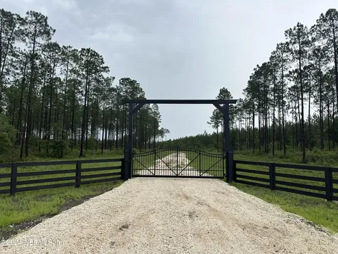 Lot 5 NE Us Highway 301 Jacksonville FL 32234