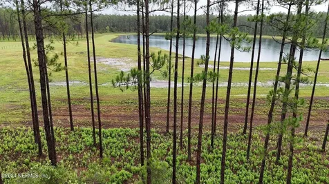 Lot 5 NE Us Highway 301 Jacksonville FL 32234