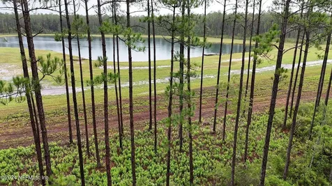 Lot 4 Us Highway 301 Jacksonville FL 32011