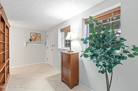 2755 Green Bay Lane Jacksonville FL 32207