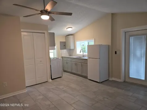 2531 Lake Shore Boulevard Jacksonville FL 32210