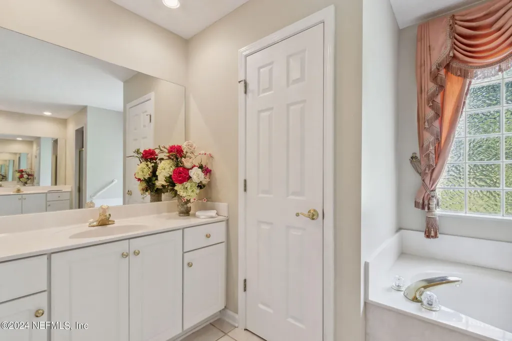 10860 Peaceful Harbor Drive Jacksonville FL 32218