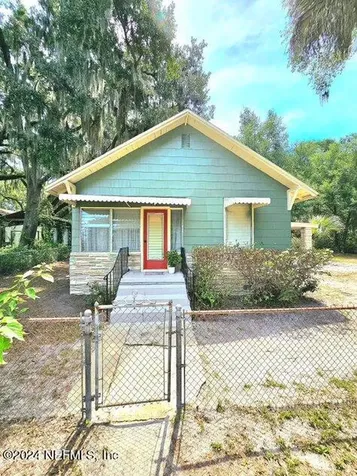 201 Elizabeth Lane Palatka FL 32177
