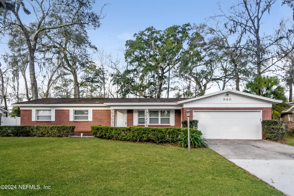 940 Grace Terrace Jacksonville FL 32205