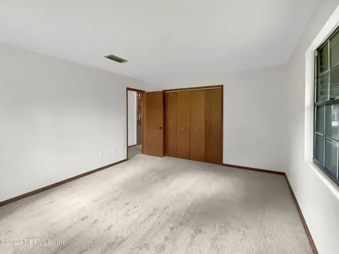 11022 Woodelm Drive W Jacksonville FL 32218