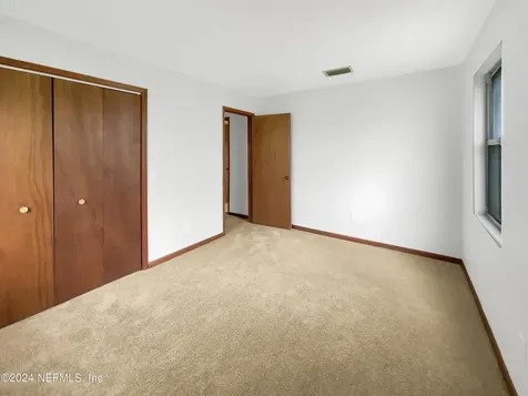 11022 Woodelm Drive W Jacksonville FL 32218