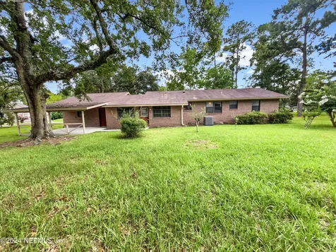 11022 Woodelm Drive W Jacksonville FL 32218