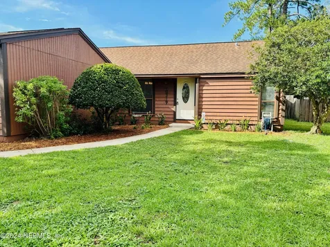 10319 Arrow Forest Court Jacksonville FL 32257