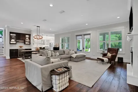 5140 Commissioners Drive Jacksonville FL 32224