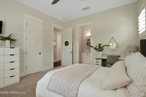 5140 Commissioners Drive Jacksonville FL 32224