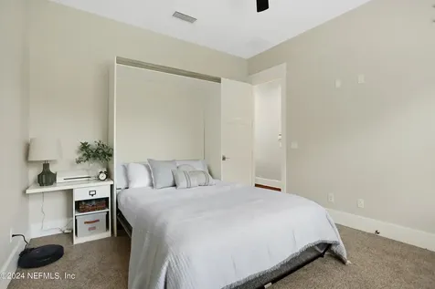 5140 Commissioners Drive Jacksonville FL 32224
