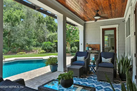 5140 Commissioners Drive Jacksonville FL 32224