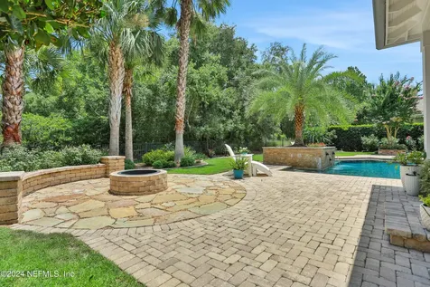 5140 Commissioners Drive Jacksonville FL 32224