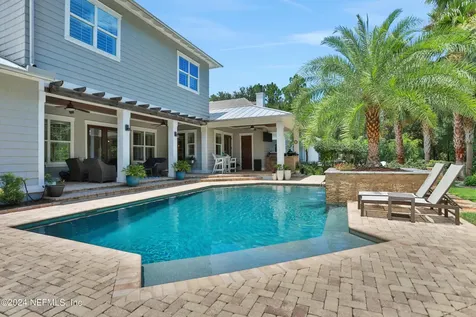 5140 Commissioners Drive Jacksonville FL 32224