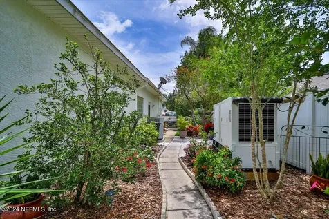 16 Burning Tree Place Palm Coast FL 32137