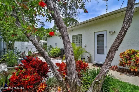 16 Burning Tree Place Palm Coast FL 32137