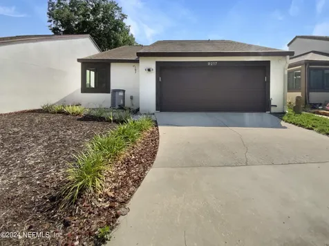 9217 Augusta Court Jacksonville FL 32256