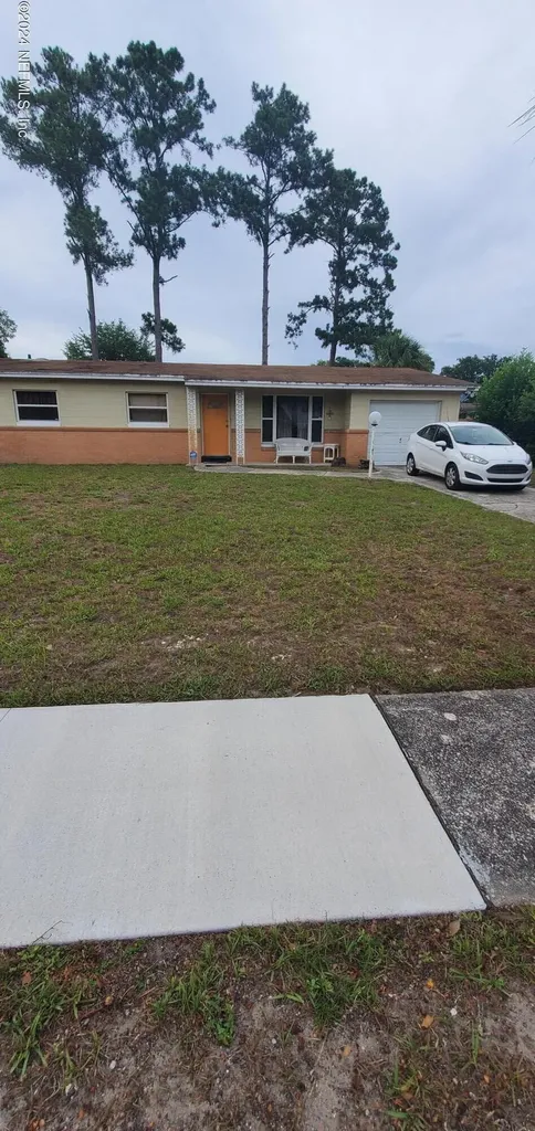 7949 Volvo Street Jacksonville FL 32244