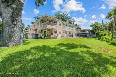 1940 Tara Court Neptune Beach FL 32266