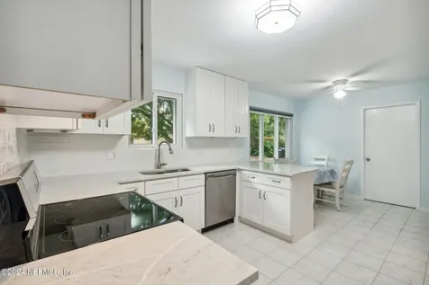 2030 The Woods Drive Jacksonville FL 32246
