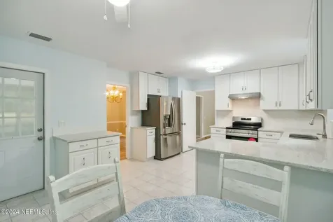 2030 The Woods Drive Jacksonville FL 32246