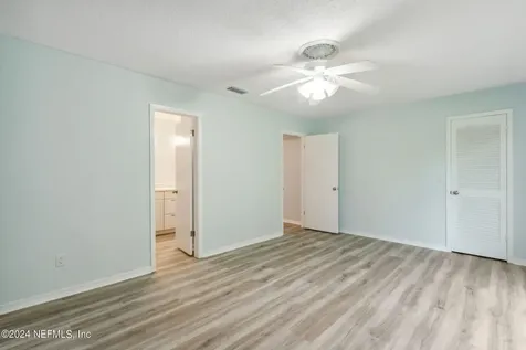 2030 The Woods Drive Jacksonville FL 32246