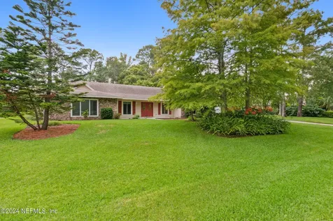2030 The Woods Drive Jacksonville FL 32246