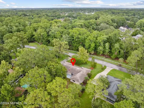 2030 The Woods Drive Jacksonville FL 32246
