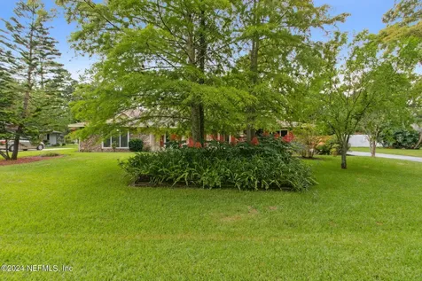 2030 The Woods Drive Jacksonville FL 32246