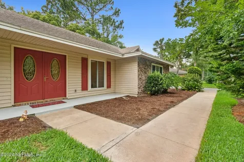 2030 The Woods Drive Jacksonville FL 32246