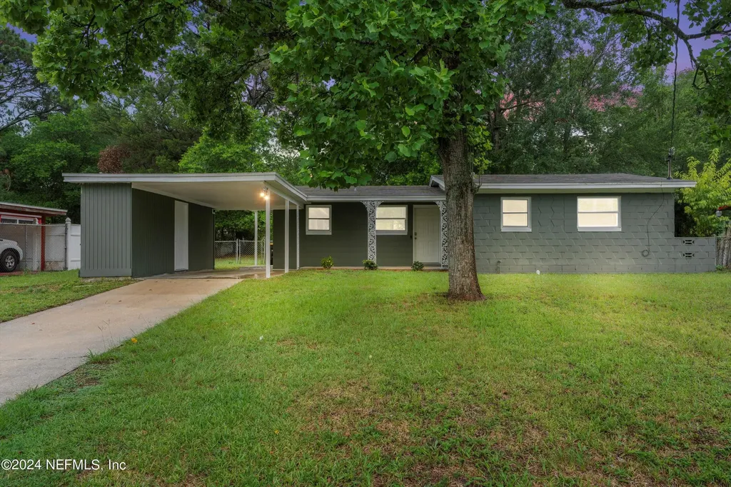 5020 Dallen Lea Drive Jacksonville FL 32208