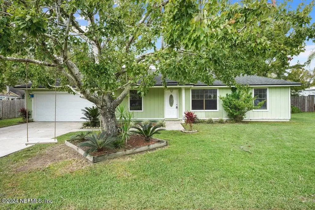 1742 Farm Way Middleburg FL 32068