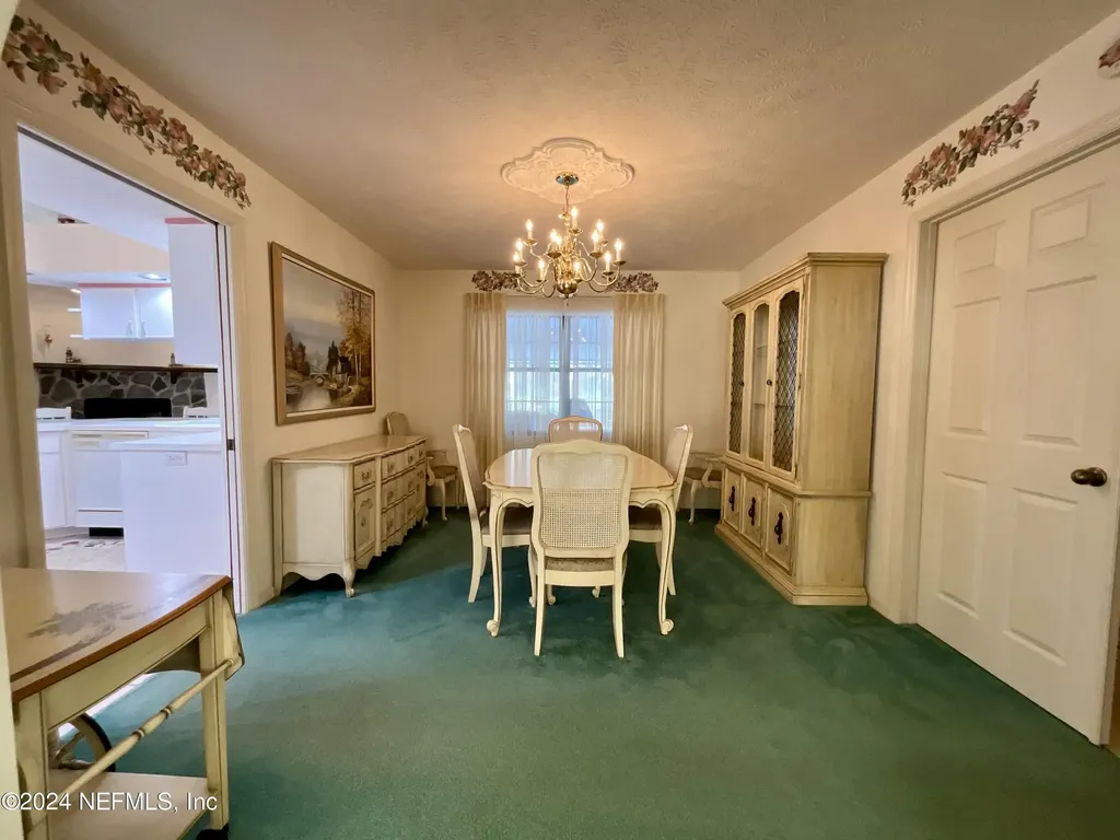 7205 NE 61st Avenue Road Silver Springs FL 34488