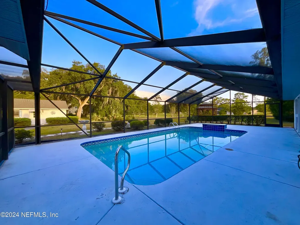 7205 NE 61st Avenue Road Silver Springs FL 34488
