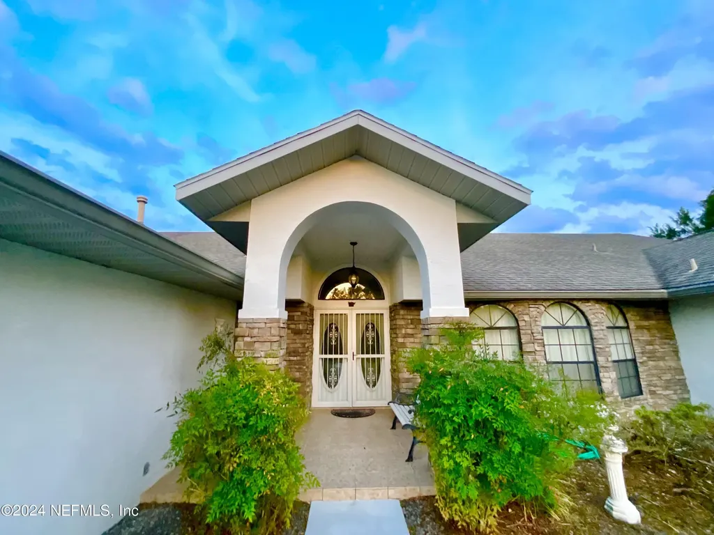 7205 NE 61st Avenue Road Silver Springs FL 34488