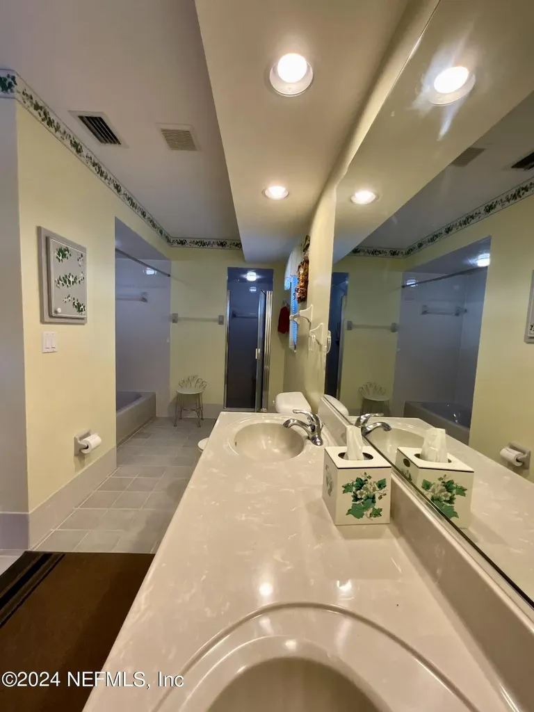 7205 NE 61st Avenue Road Silver Springs FL 34488