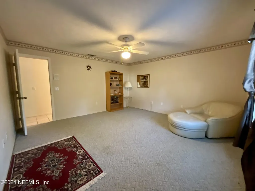 7205 NE 61st Avenue Road Silver Springs FL 34488