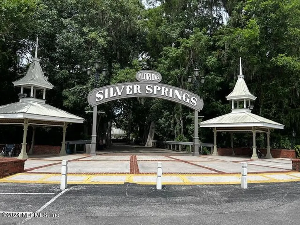 7205 NE 61st Avenue Road Silver Springs FL 34488