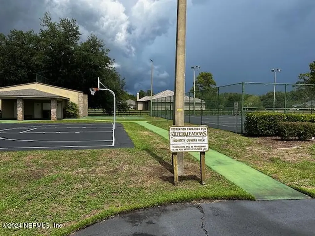 7205 NE 61st Avenue Road Silver Springs FL 34488