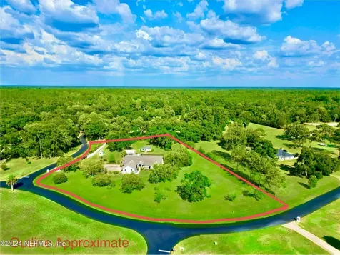 7205 NE 61st Avenue Road Silver Springs FL 34488