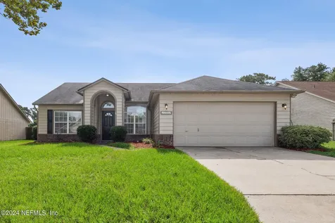 1589 Mountain Lake Drive E Jacksonville FL 32221