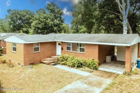 2217 Ligustrum Road Jacksonville FL 32211