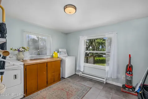 139 Depot Road Hawthorne FL 32640