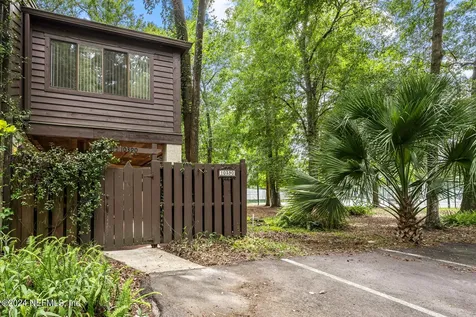 10390 Big Tree Circle W Jacksonville FL 32257